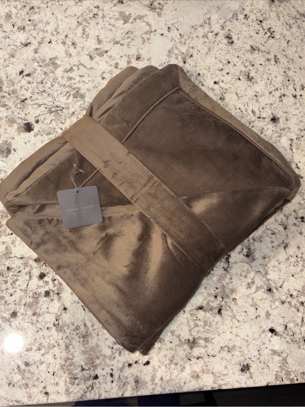 Restoration Hardware Plush Throw in Chocolate Brown